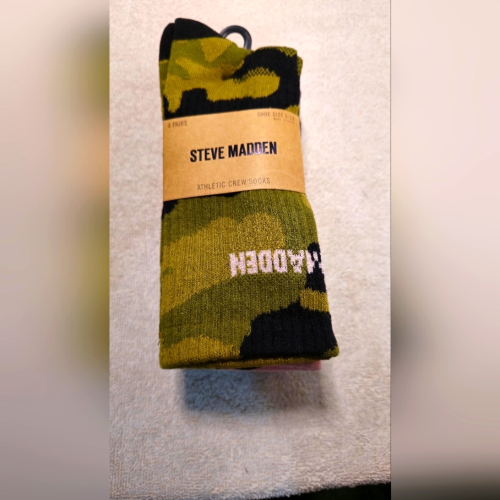 Steve Madden Camouflage and mixed Crew Socks